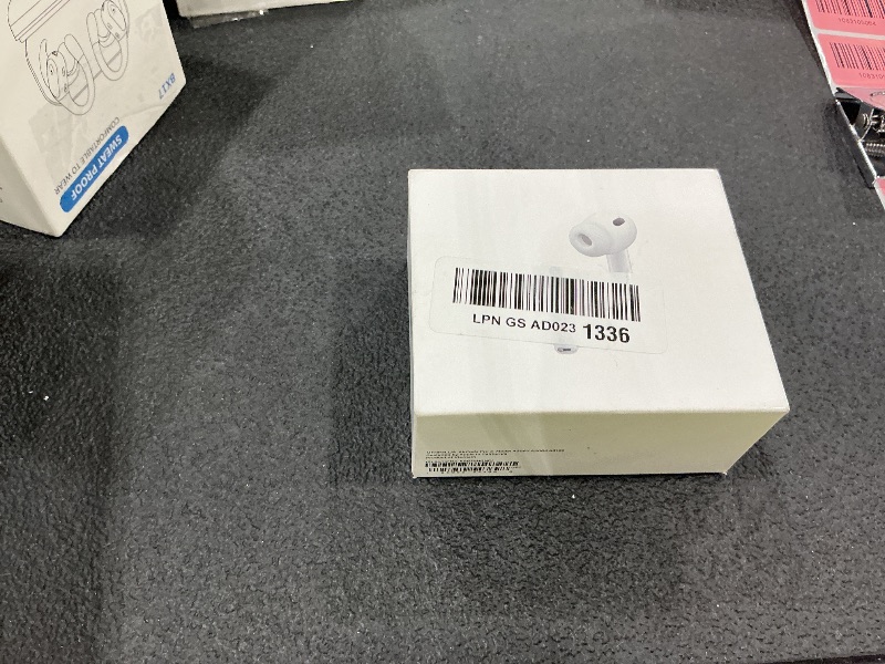 Photo 1 of Apple AirPods Pro 3 Wireless Earbuds