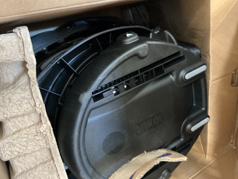 Photo 1 of Graco EasyTurn 360 Convertible Car Seat