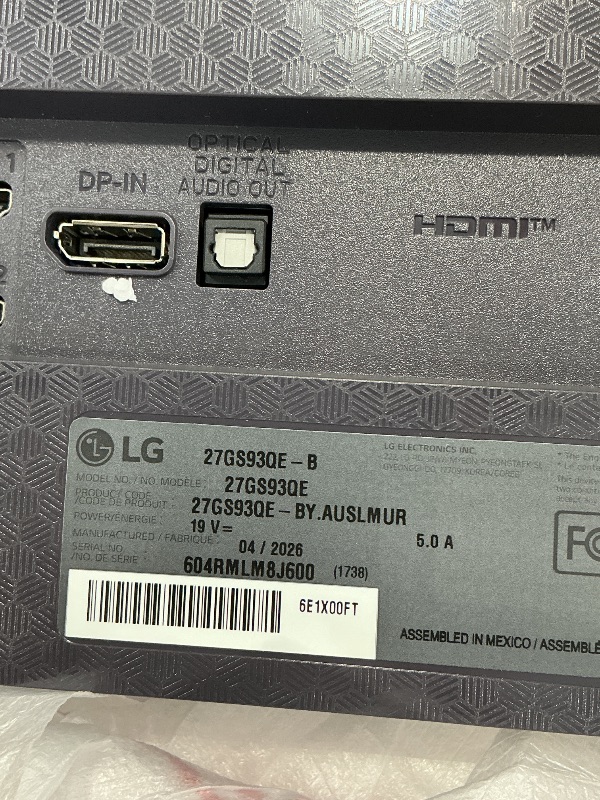 Photo 1 of LG 27GS93QE 27" QHD 240Hz OLED Gaming Monitor