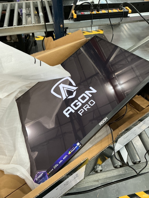 Photo 1 of AOC Agon Pro 27 Inch Gaming Monitor QD OLED 240Hz 0.03ms, AG276QZD2