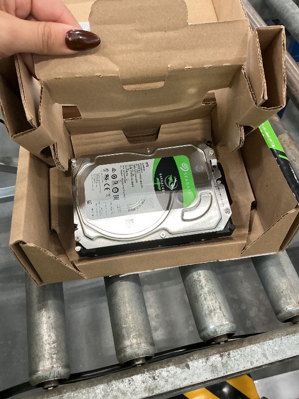 Photo 1 of Seagate 8TB BarraCuda Internal Hard Drive | SATA 6 Gb/s (ST8000DM004)