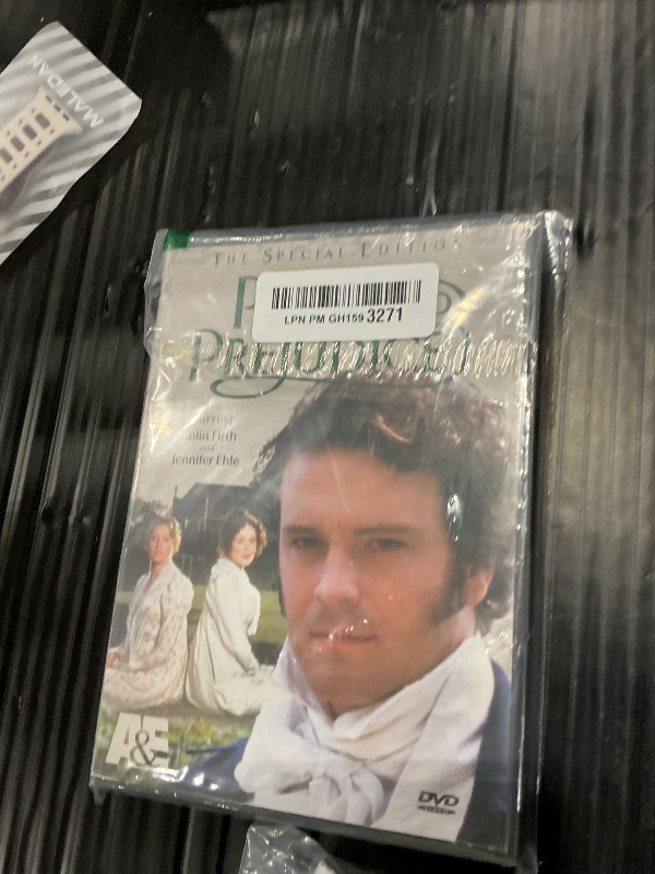 Photo 1 of Pride & Prejudice - TV Mini-Series