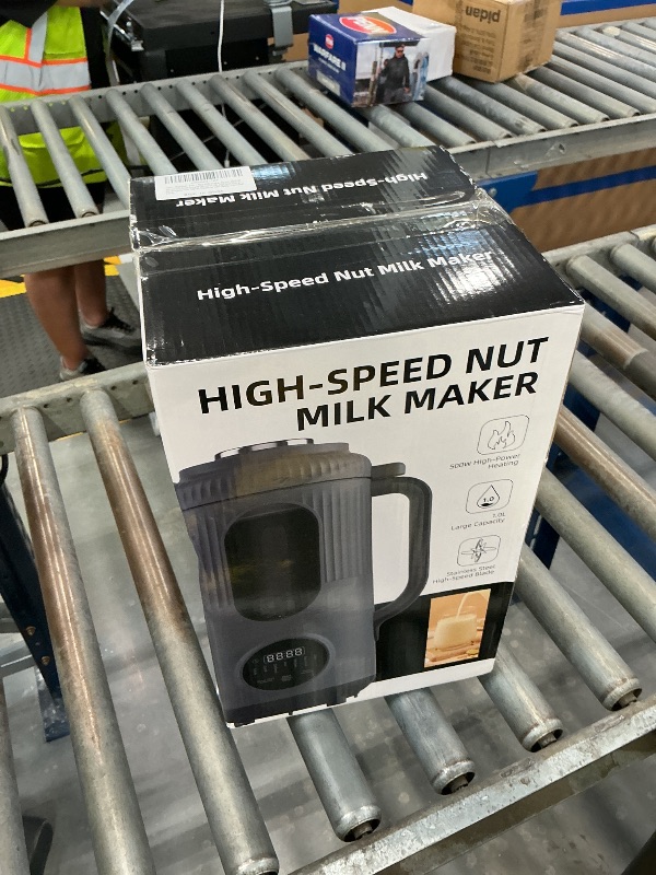 Photo 1 of Zopehan Nut Milk Maker, 1000ml Automatic, Gray