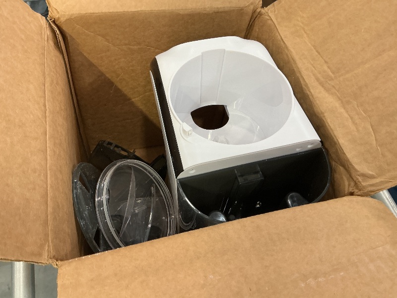 Photo 1 of Baby Brezza Formula Pro Mini Formula Maker