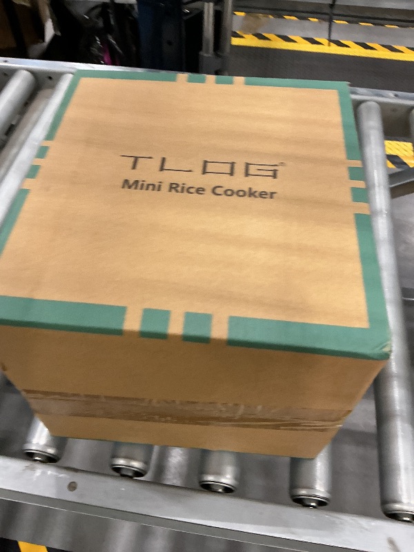 Photo 1 of TLOG Mini Rice Cooker, 2.5-Cup, Grey