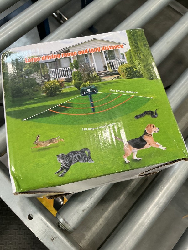 Photo 1 of LNYUHAD Solar Ultrasonic Animal Repeller 4-Pack