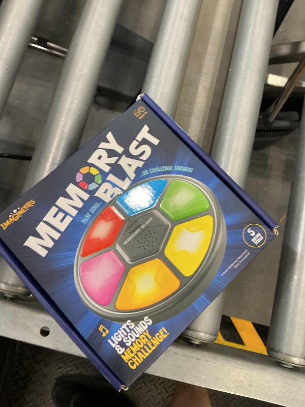 Photo 1 of Imagineers Memory Blast Handheld Game
