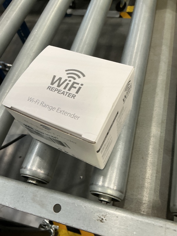 Photo 1 of Net Boost, Netboost Pro WiFi Extender 2025, Netboost WiFi Extender,WiFi Signal Booster, WiFi Range Extender 300Mbps, 7998 Sq.ft Long Range Internet WiFi Booster for Home 360° Full Coverage