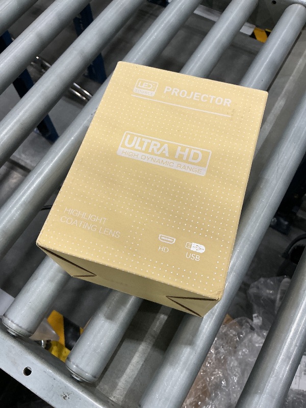 Photo 1 of Sainyer Mini Projector 4K Support