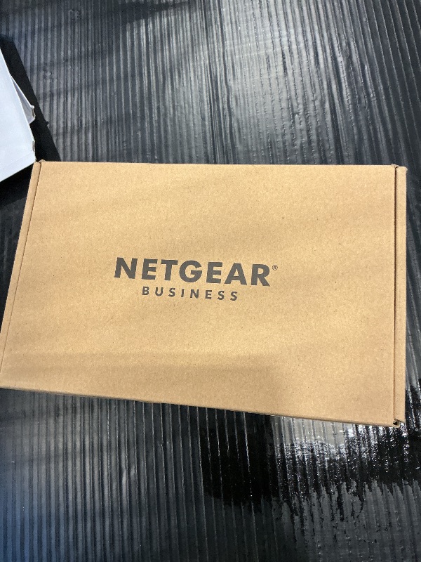Photo 1 of NETGEAR GS305EP 5-Port PoE+ Gigabit Smart Managed Switch