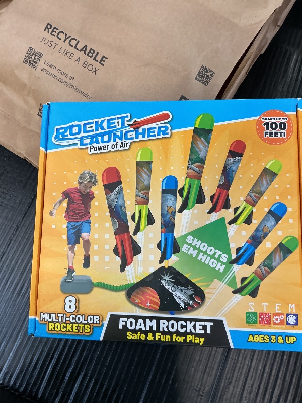Photo 1 of Otoseth Toy Rocket Launcher Set for Kids