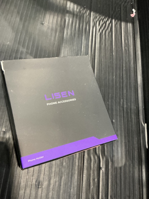 Photo 1 of LISEN 15W MagSafe Car Mount Charger