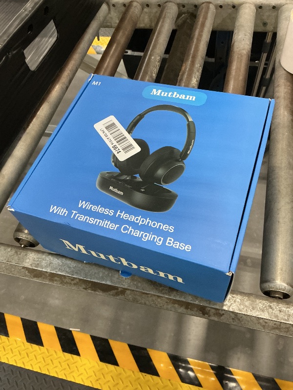 Photo 1 of Mutbam Wireless TV Headphones