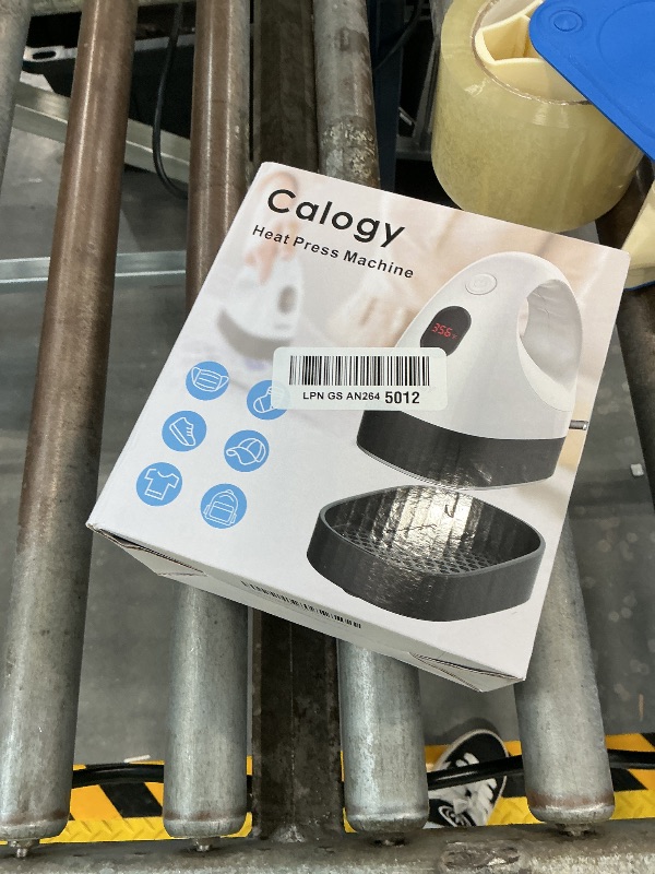 Photo 1 of Calogy Mini Heat Press Machine