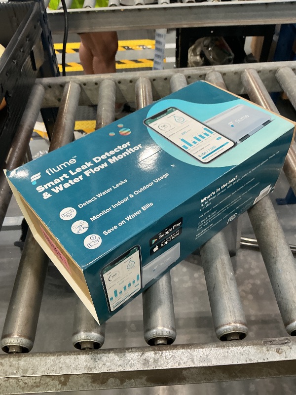 Photo 1 of Flume F2X Smart Home Water Monitor and Leak Detector (Newest Model) – Real-Time Water Usage Tracking, Indoor/Outdoor Leak Alerts, Irrigation & Sprinkler Monitoring, Easy No-Plumbing Installation