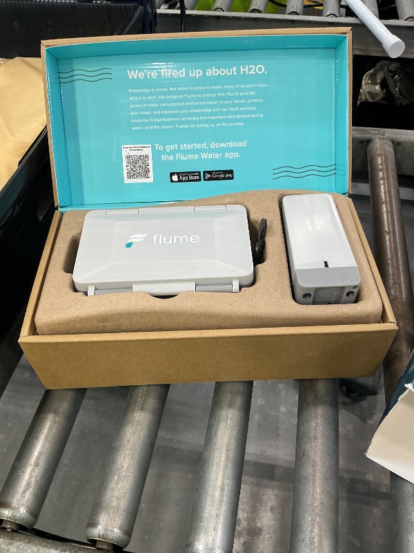 Photo 1 of Flume F2X Smart Home Water Monitor and Leak Detector (Newest Model) – Real-Time Water Usage Tracking, Indoor/Outdoor Leak Alerts, Irrigation & Sprinkler Monitoring, Easy No-Plumbing Installation