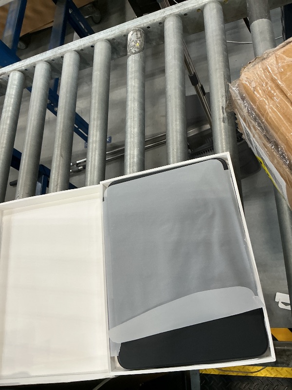 Photo 1 of Apple iPad Magic Keyboard for 11-inch iPad Pro