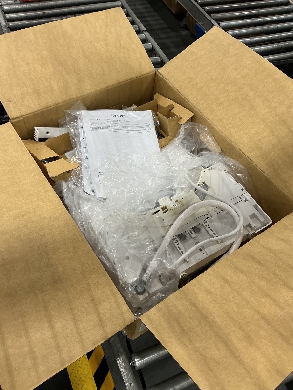 Photo 1 of TOTO C5 Elongated Electric Bidet Toilet Seat