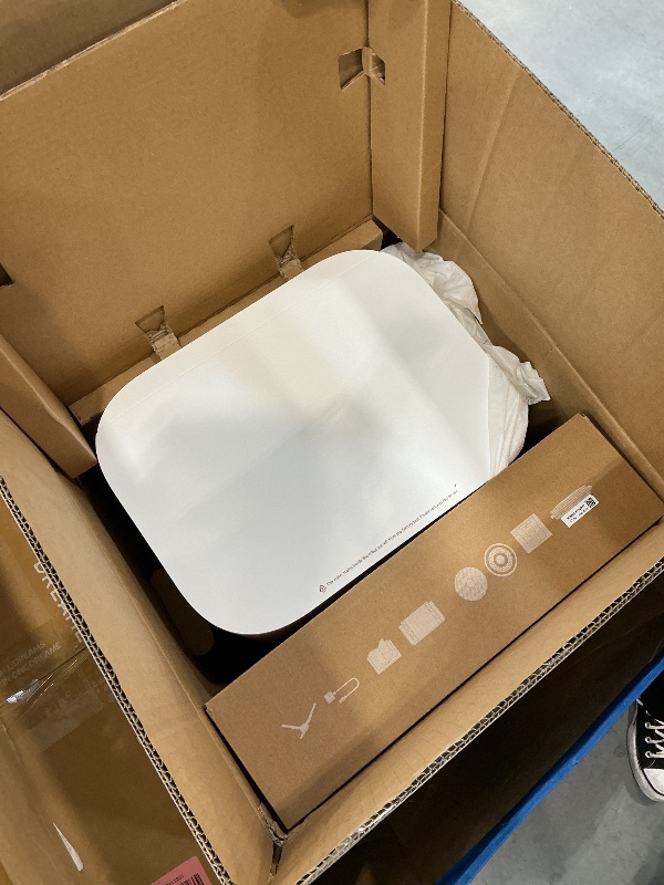 Photo 1 of dreame L40s Ultra CE Robot Vacuum and Mop