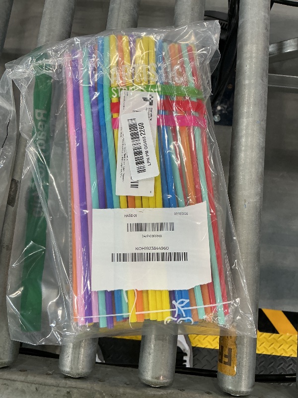 Photo 1 of SONGNASS 100PCS Flexible Plastic Straws