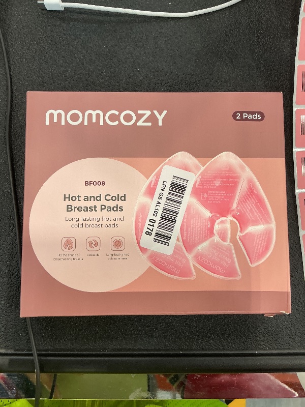 Photo 1 of Momcozy Larger Breast Therapy Packs - 2 Count Pink