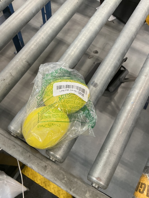 Photo 1 of Generic Crunchy Mango Squishy - Green