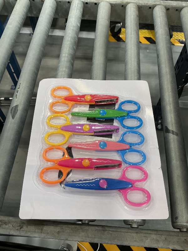 Photo 1 of Mr. Pen Craft Scissors Decorative Edge, 6 Pack