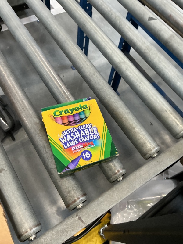 Photo 1 of Crayola Ultra-Clean Washable Crayons, 16 Colors