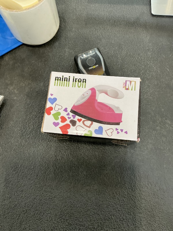 Photo 1 of ACHENYUANYUAN Mini Heat Press Machine, Red