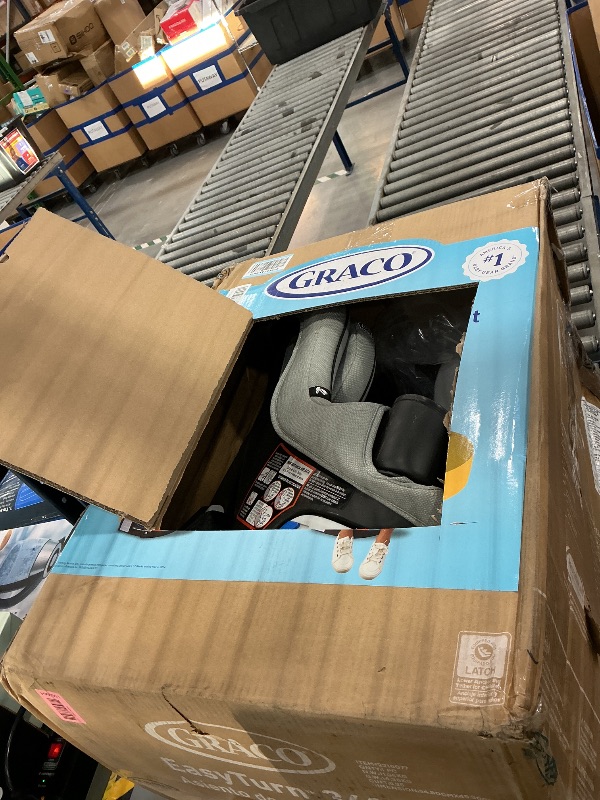 Photo 1 of Graco EasyTurn 360 2-in-1 Convertible Car Seat