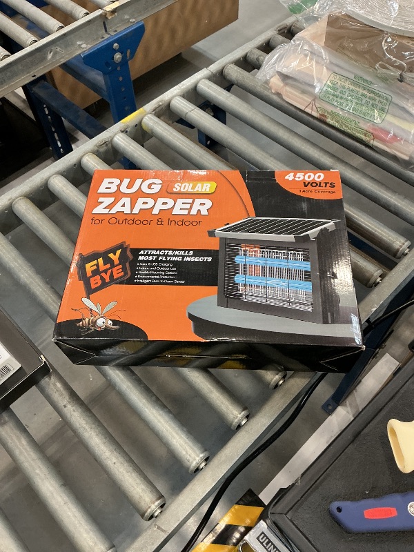 Photo 1 of Zwiran Solar Bug Zapper Outdoor