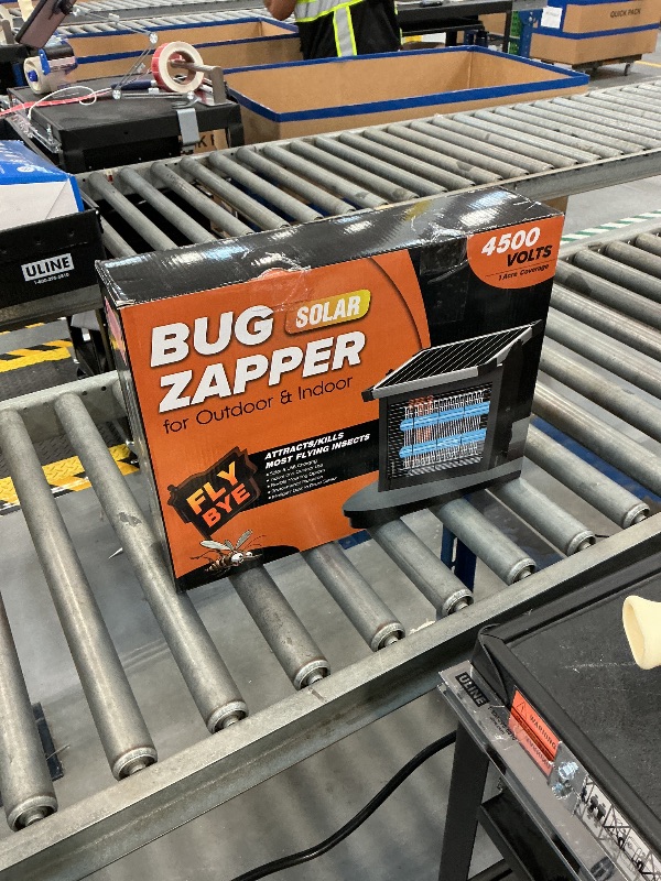 Photo 1 of Zwiran Solar Bug Zapper Outdoor