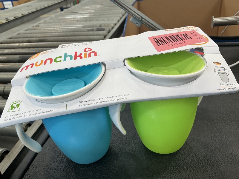 Photo 1 of Munchkin Miracle 360 Trainer Sippy Cup, 7 oz, 2 Pack