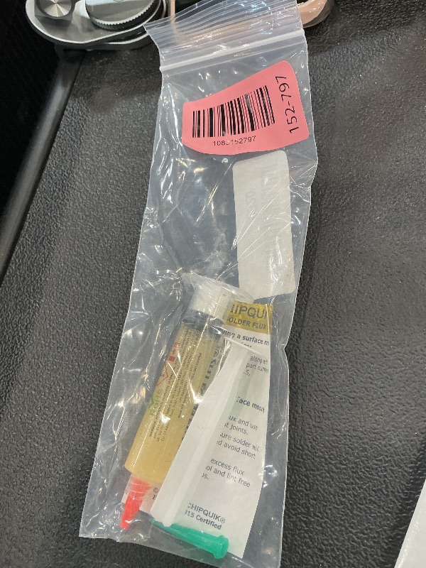 Photo 1 of Chip Quik SMD291 Tack Flux No-Clean Syringe