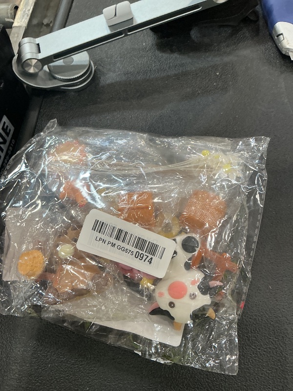 Photo 1 of SHE SAID OKURRR Farm Animals Cake Topper Set
