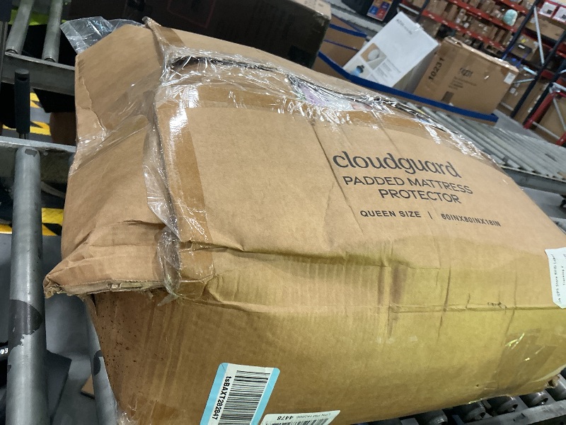 Photo 1 of SafeRest CloudGuard Queen Mattress Protector