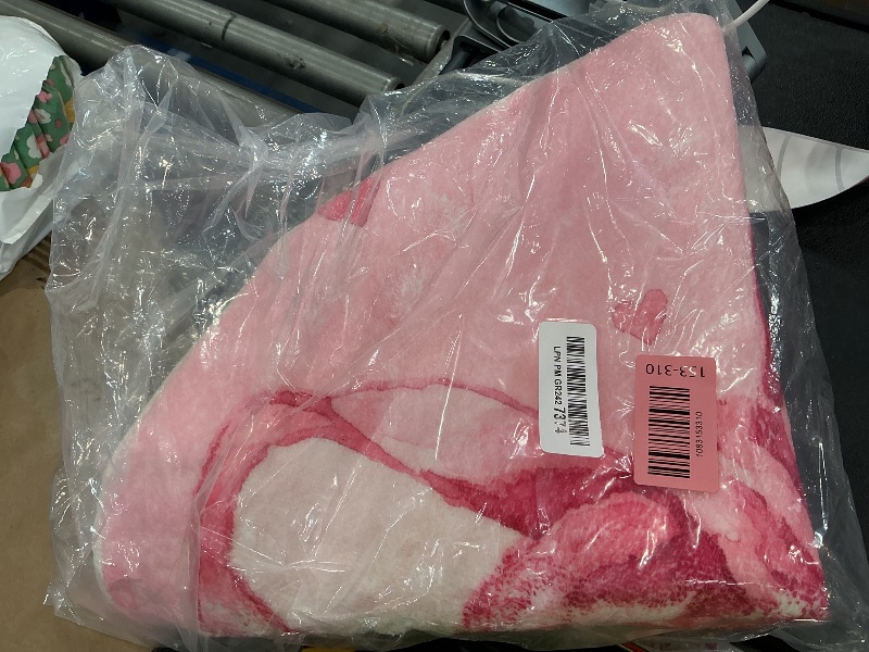 Photo 1 of Dulovkpt Pink Bow Round Rugs 2ft