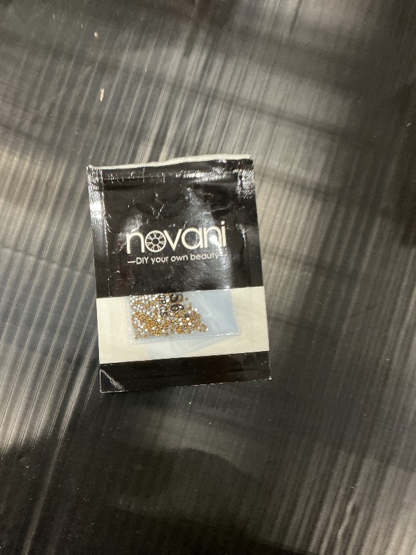 Photo 1 of novani Rhinestones SS6 Gold