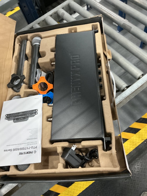 Photo 1 of Phenyx Pro PTU-7000-4H 4-Channel UHF Wireless Microphone System