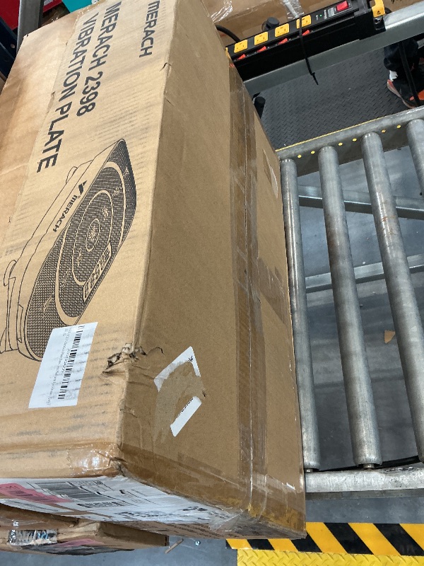 Photo 1 of MERACH CV30 Pro Curved Vibration Plate Exercise Machine