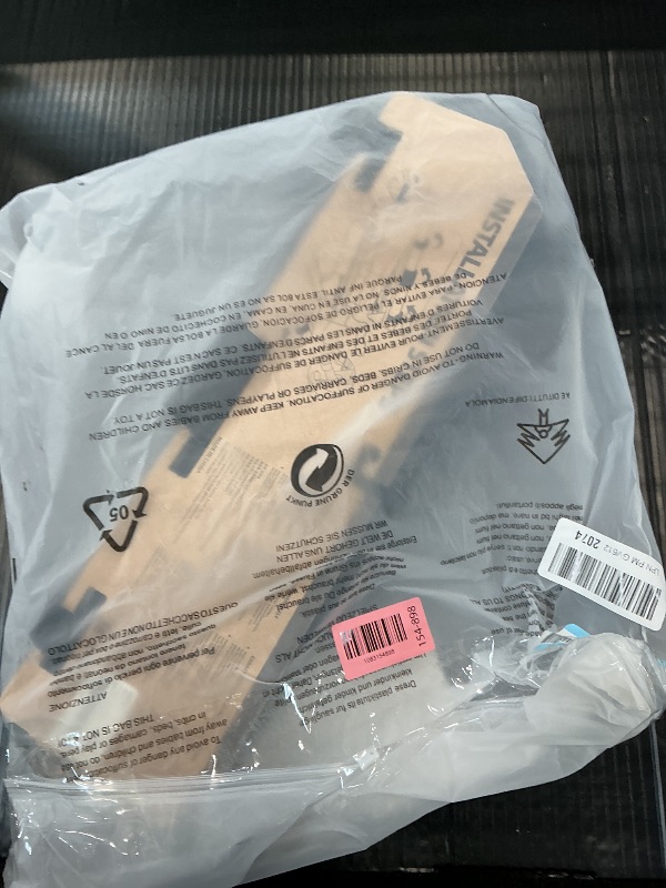 Photo 1 of QUNATURE Bike Frame Bag Waterproof Triangle Bag Anti-Slip 5-Point Straps