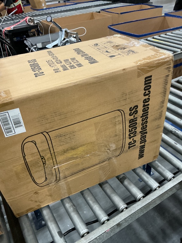 Photo 1 of Trash 3-Gallon Touch Free Sensor Automatic Touchless Can