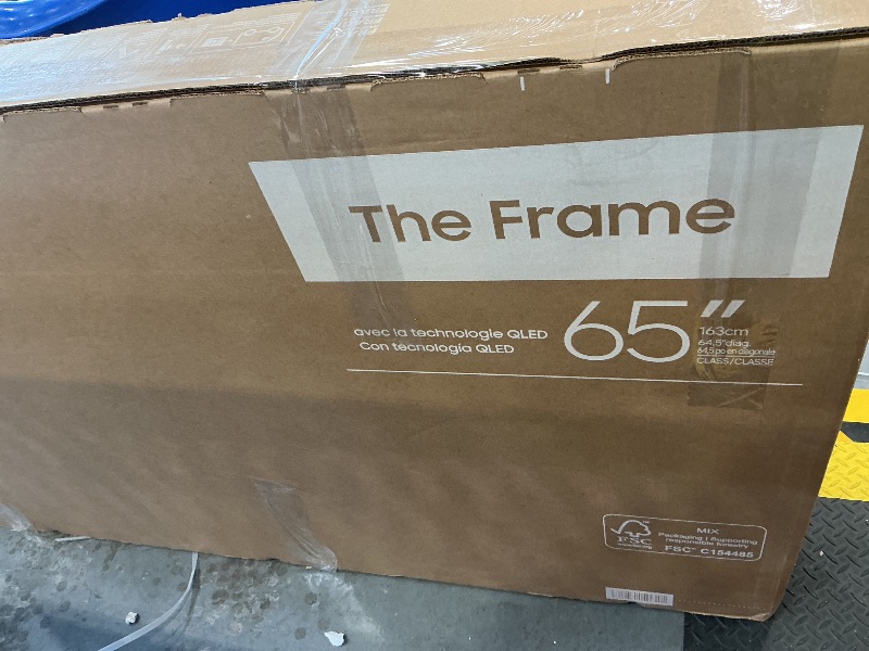 Photo 1 of Samsung 65-Inch Class The Frame LS03HE Series Samsung Vision AI Smart TV (2026 Model, 65LS03HE) Glare Free with QLED Mode/Store, Slim Fit Wall Mount Included, Alexa Built-in - Video Capture ResolutionBN6928293C