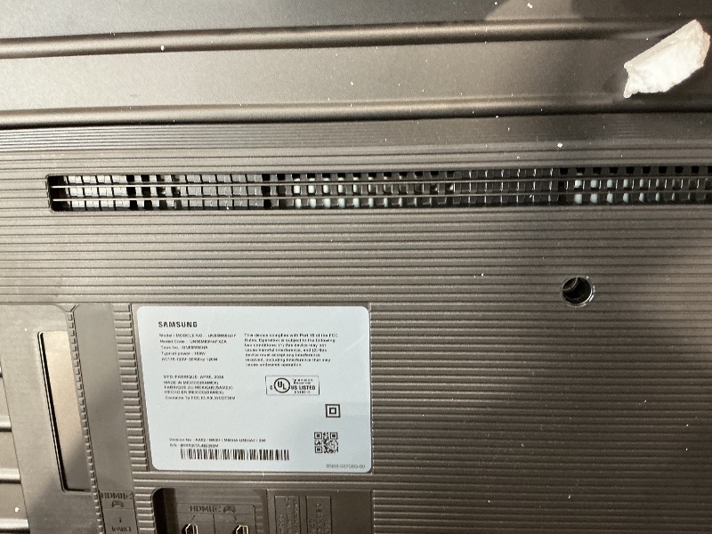 Photo 1 of Samsung 55-Inch Class M80H Series 4K QLED TV