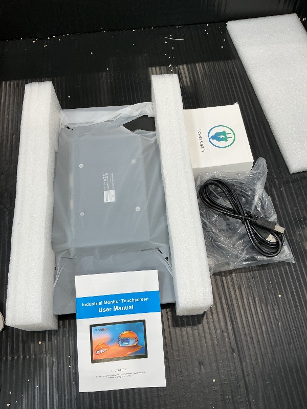 Photo 1 of Forzola 14" FHD Portable Touchscreen Monitor