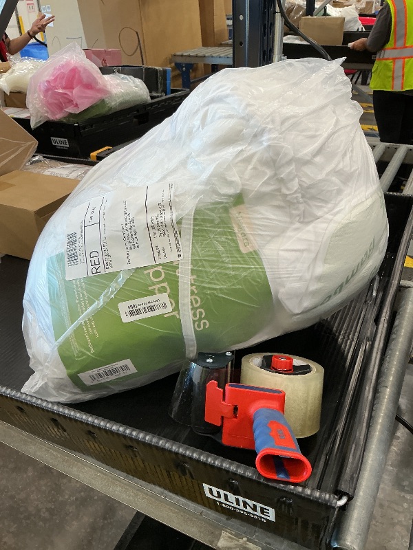 Photo 1 of Niagara Sleep Solution Queen Mattress Topper