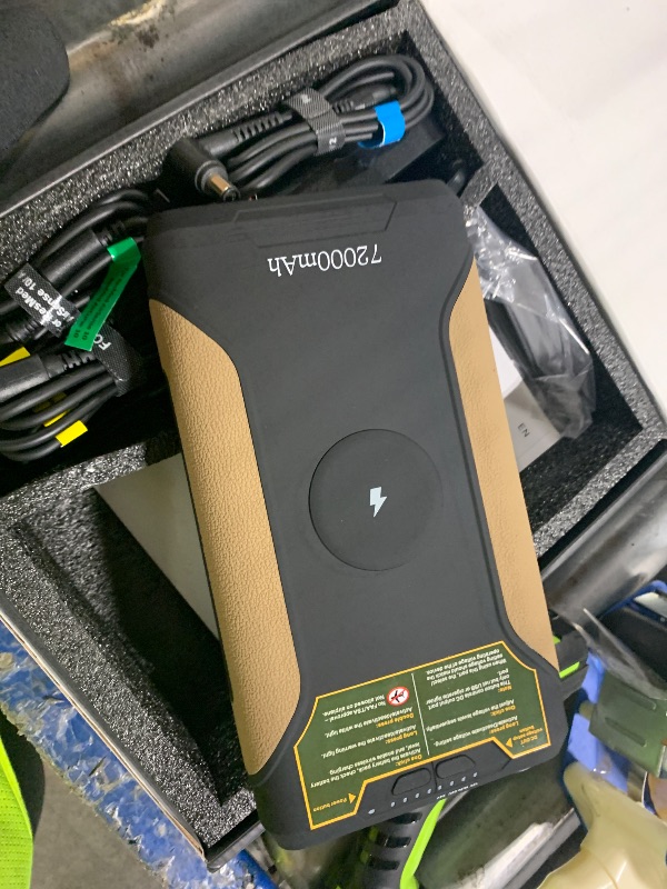 Photo 1 of ***BROKEN, SOLD FOR PARTS*** EASYLONGER CPAP Battery Backup Power Supply ES720, 266.4Wh(Exceeds Airline Limit) for AirSense 11, AirSense 10, AirCurve 10, AirMini, Philips Dreamstation/ 2, Emergency Battery for Outdoor Camping**USED**