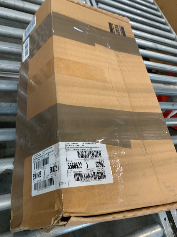 Photo 1 of ***FACTORY SEALED***
LEGO Speed Champions Ultimate Formula 1 Collector's Pack - Contains 10 Sets in 1 - Includes Exclusive Poster - Collectible F1 Model Car Kit - Gift for Race Car Fans - 66802