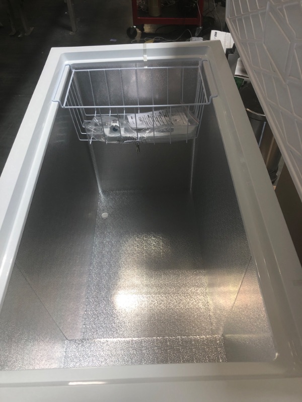 Photo 1 of *** HAS SOME DENTS****Large Chest Freezer, 12 Cu.Ft Commercial Deep Freezer with 8 Level Adjustable Temperature(-11.2°F to 10.4°F), Energy Saving Freezer with Removable Basket, Universal Wheels, White
