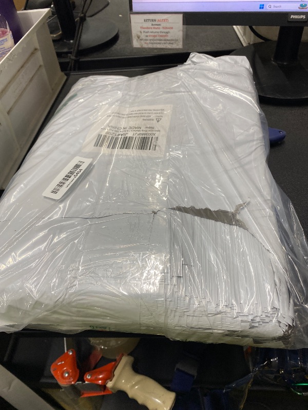 Photo 1 of *1 or more damaged *Metronic Poly Mailers 14.5x19 Inch 300Pack Large Shipping Bags for Clothing